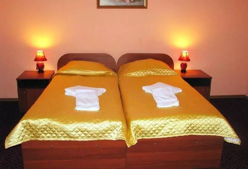 Hotel House Of The Hunter