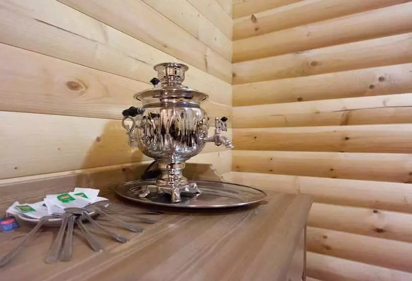 Hotel House Of The Hunter