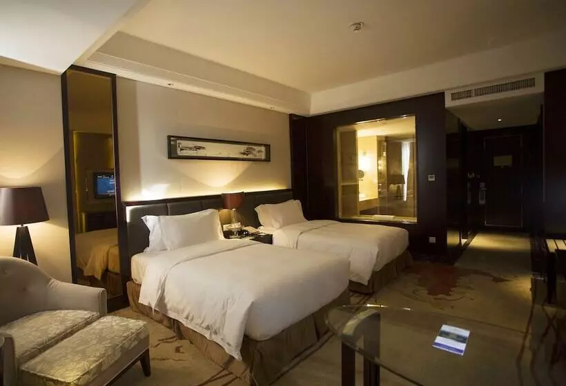 Hotel Howard Johnson Changsheng Plaza Meizhou