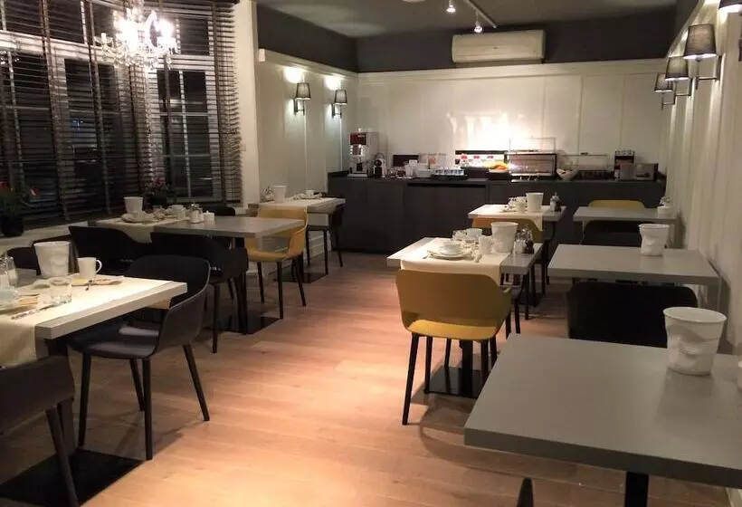 Отель Les Eleveurs