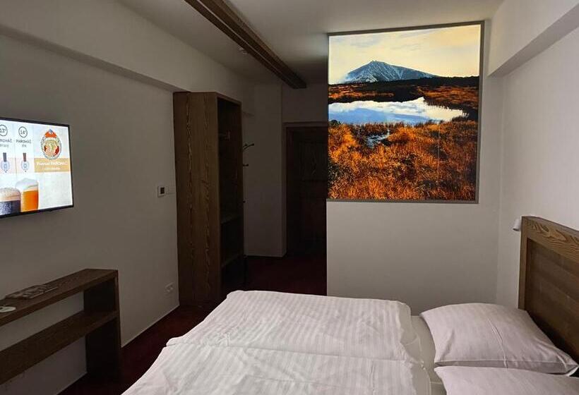 فندق Luční Bouda