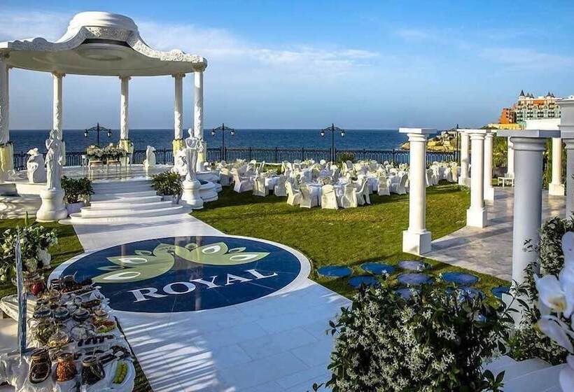 فندق Merit Royal