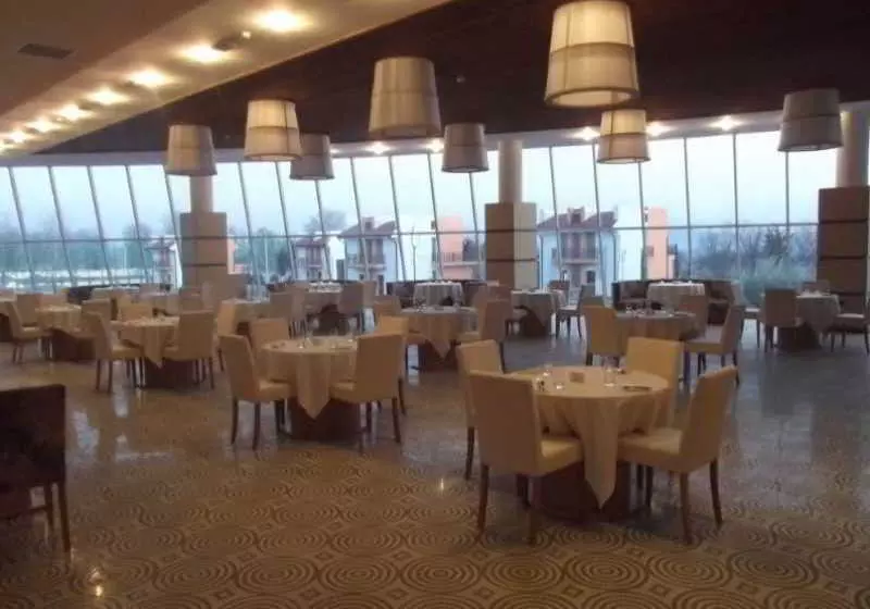 هتل Sheki Olympic