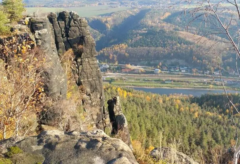 酒店 Výpřež Děčín