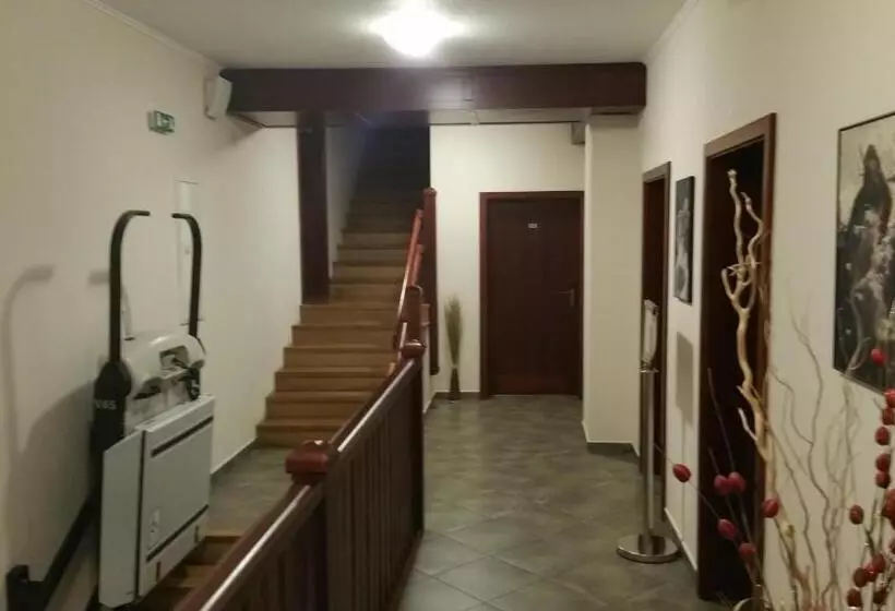 酒店 Výpřež Děčín