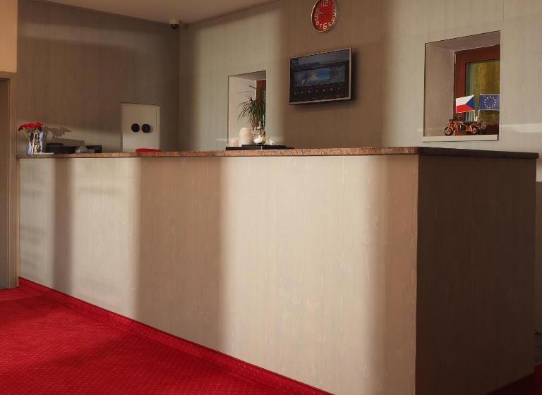 בית מלון כפרי Výpřež   Děčín