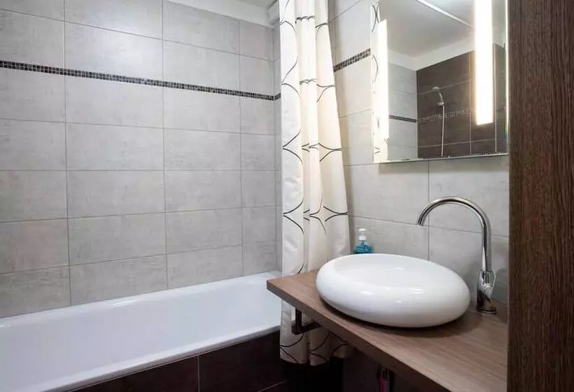 ホテル Wellness Penzion U Grygarů