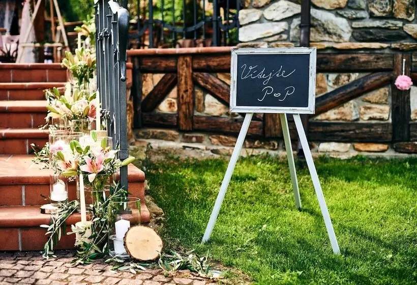 Katerain Hotel, Restaurace, Wellness