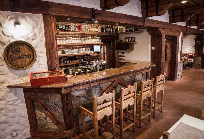 Katerain Hotel, Restaurace, Wellness