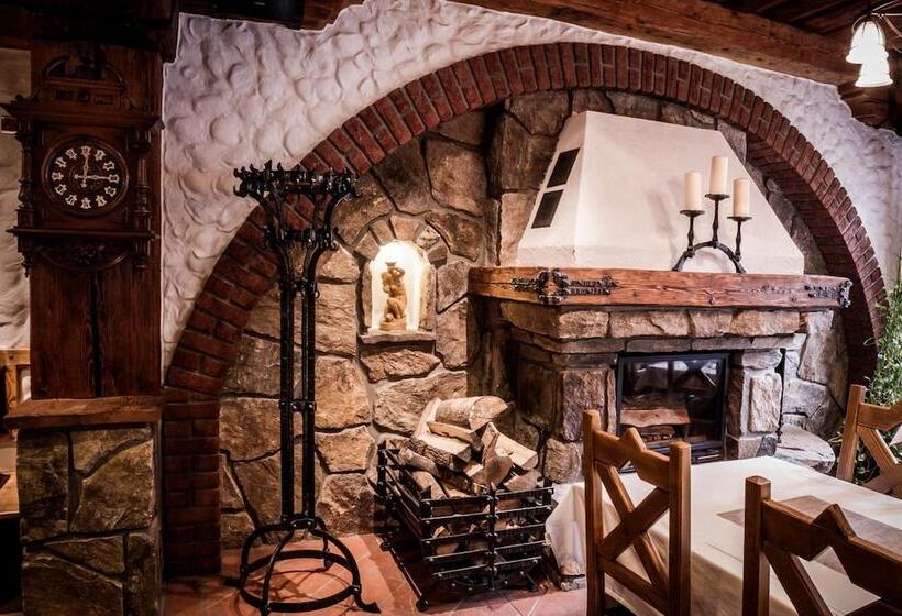 Katerain Hotel, Restaurace, Wellness