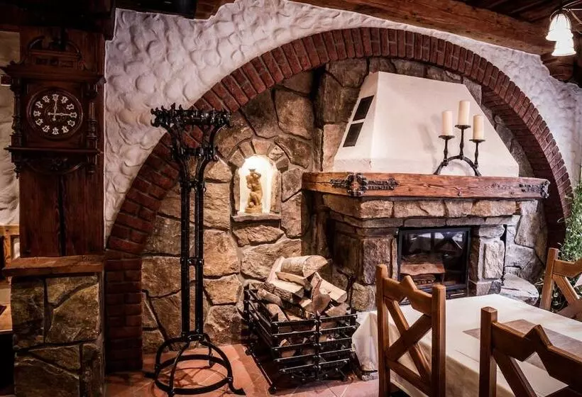 Katerain Hotel, Restaurace, Wellness