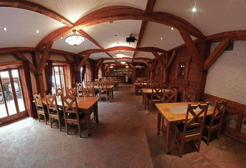 Katerain Hotel, Restaurace, Wellness