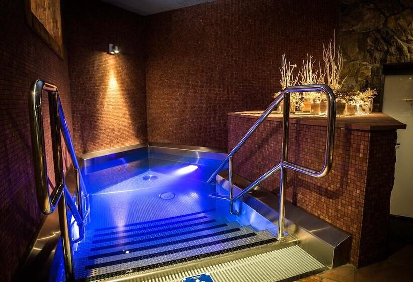 Katerain Hotel, Restaurace, Wellness