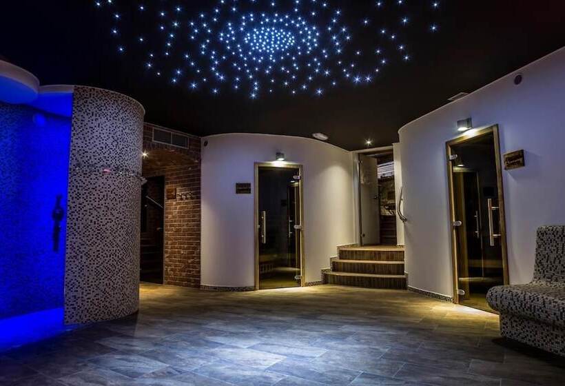 Katerain Hotel, Restaurace, Wellness