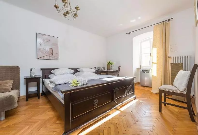 P&o Podwale Apartments