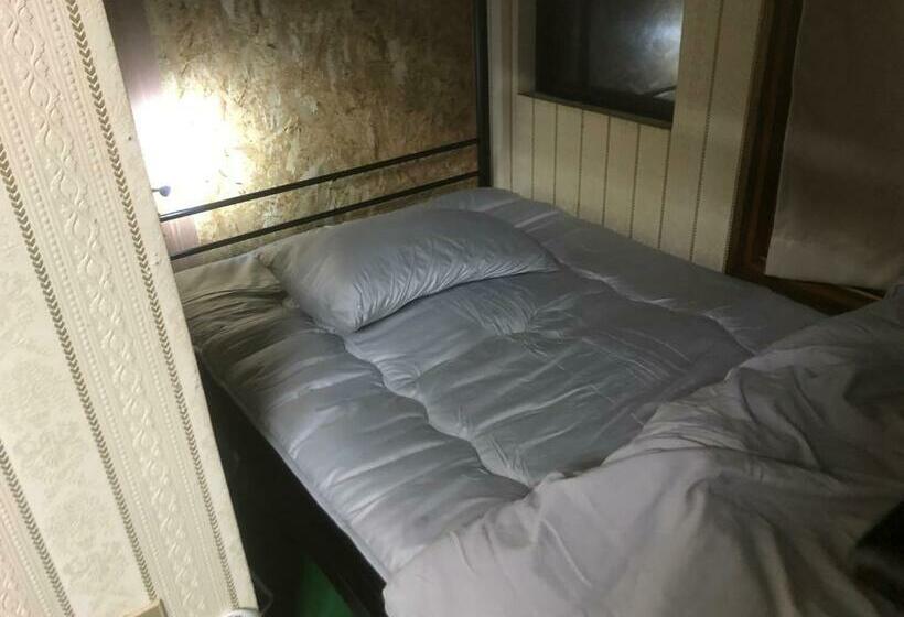 Hostel 民泊しじみハウス Shabbyguesthouse Shijimi