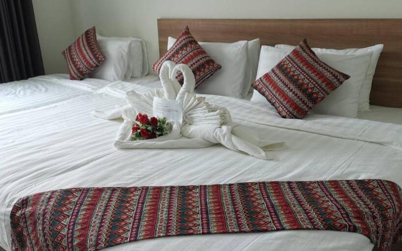 Christella Hotel Laemchabang