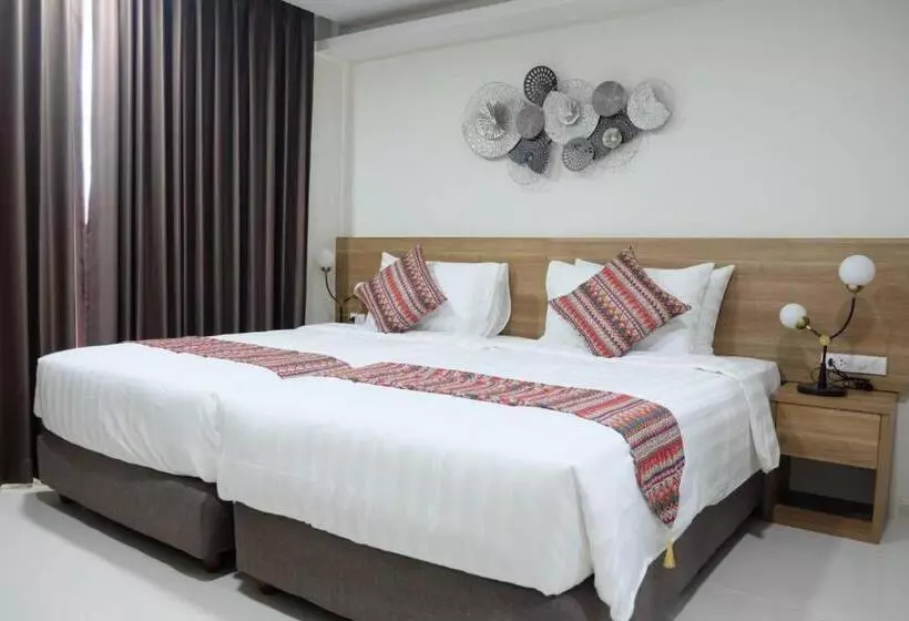 Christella Hotel Laemchabang