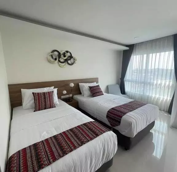 Christella Hotel Laemchabang