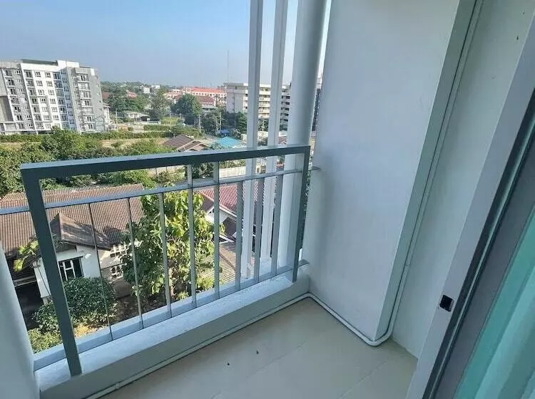 Christella Hotel Laemchabang