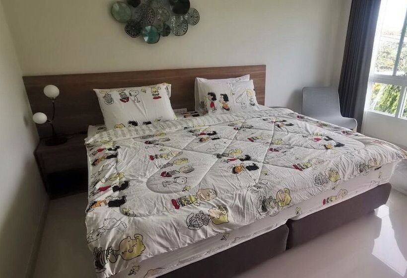 Christella Hotel Laemchabang