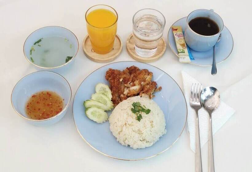 Christella Hotel Laemchabang