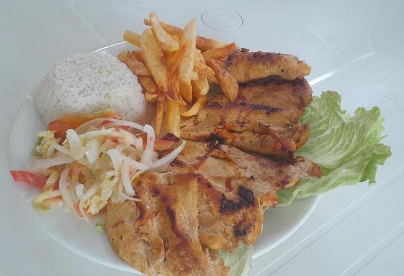 هتل Cabañas Llano Lindo Apiay