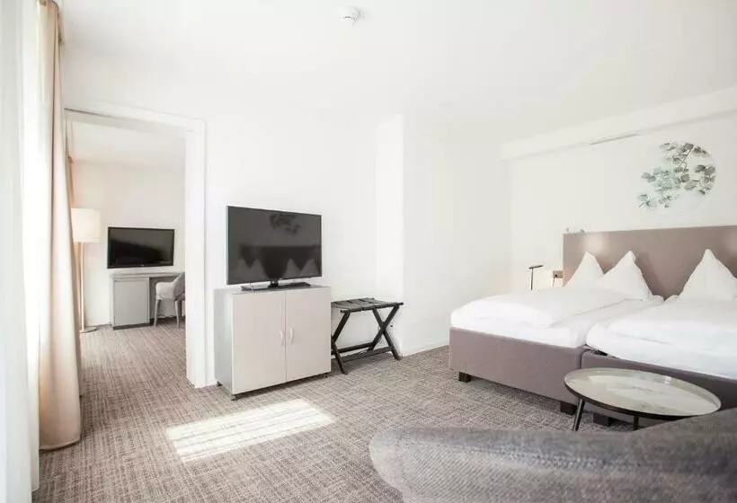 Hotelli Guesthouse Zurzach   Self Check In