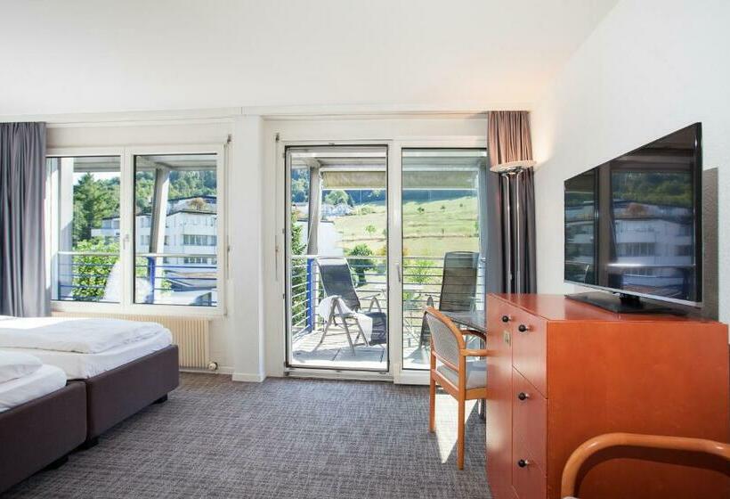 ホテル Guesthouse Zurzach   Self Check In