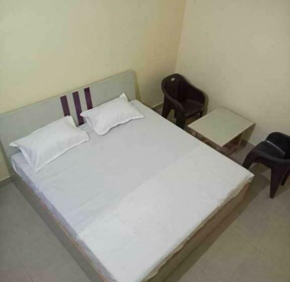 호텔 Spot On 92464 Sky View