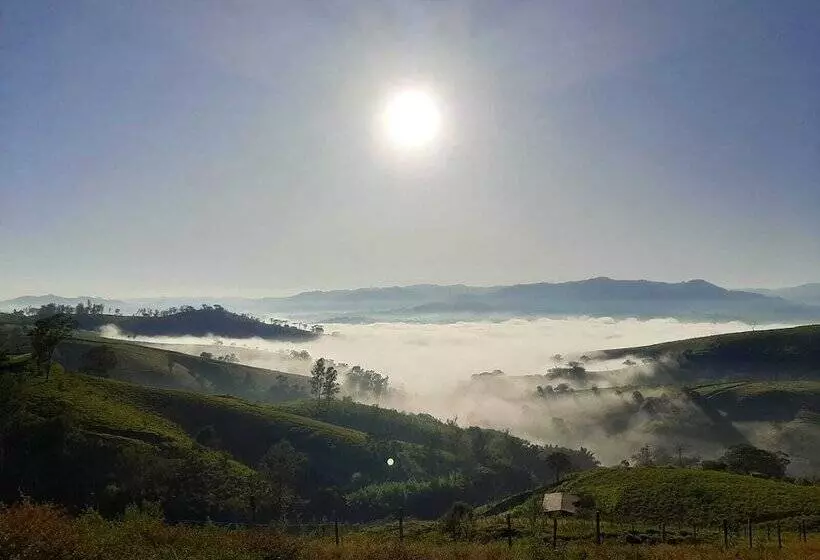 Hotelli Alpes Da Fazenda