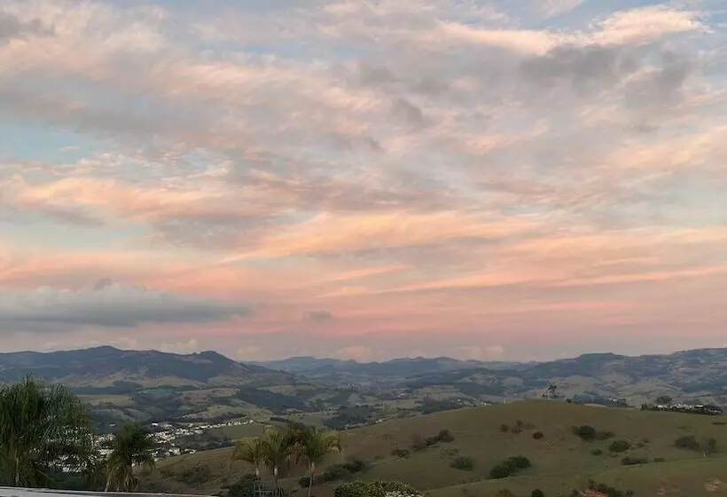 Hotelli Alpes Da Fazenda