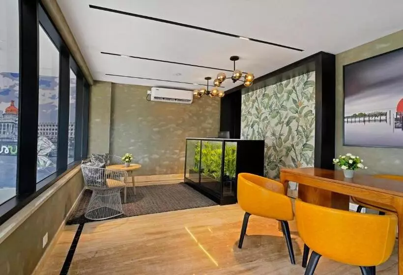 Click Hotel Biz   Bangalore Airport