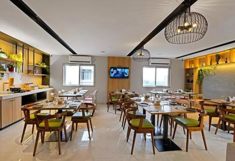 Click Hotel Biz   Bangalore Airport