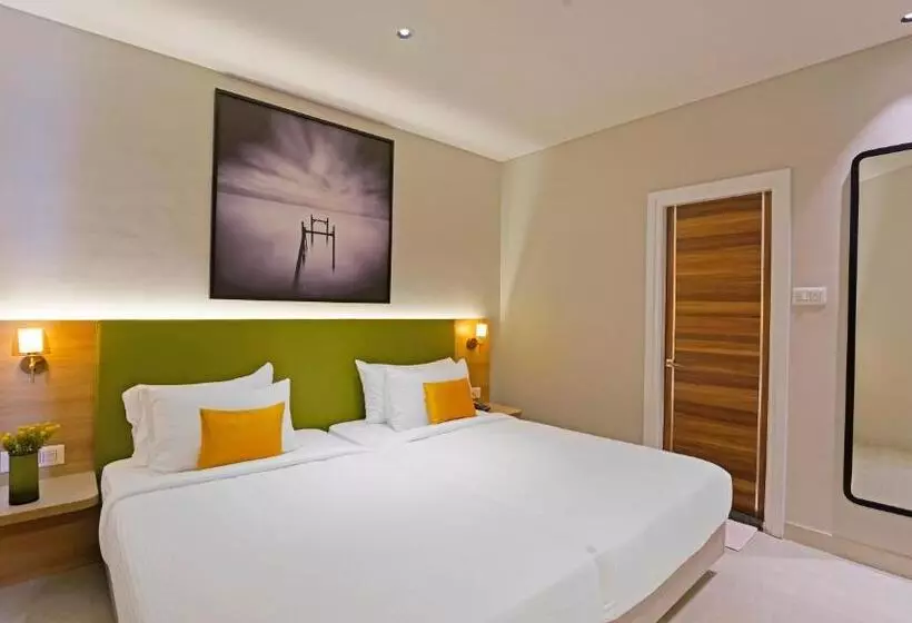 Click Hotel Biz   Bangalore Airport