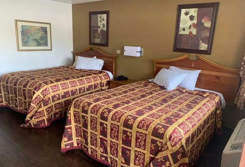 ホテル Economy Inn