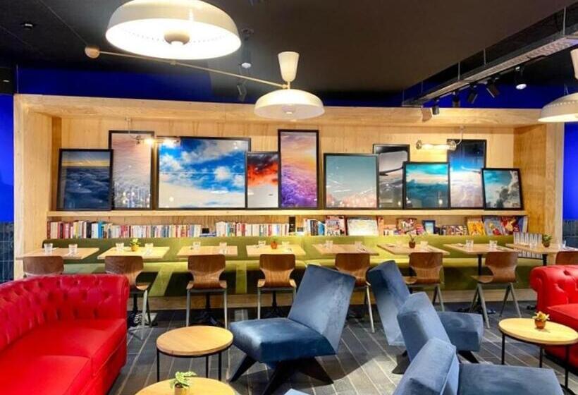 هتل Eklo Paris Roissy Cdg Airport