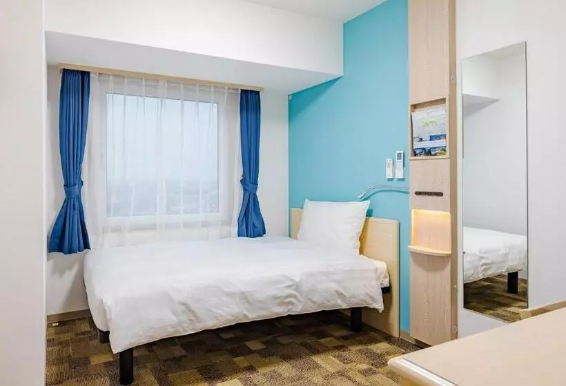 Hotelli Toyoko Inn Kasukabeeki Nishiguchi