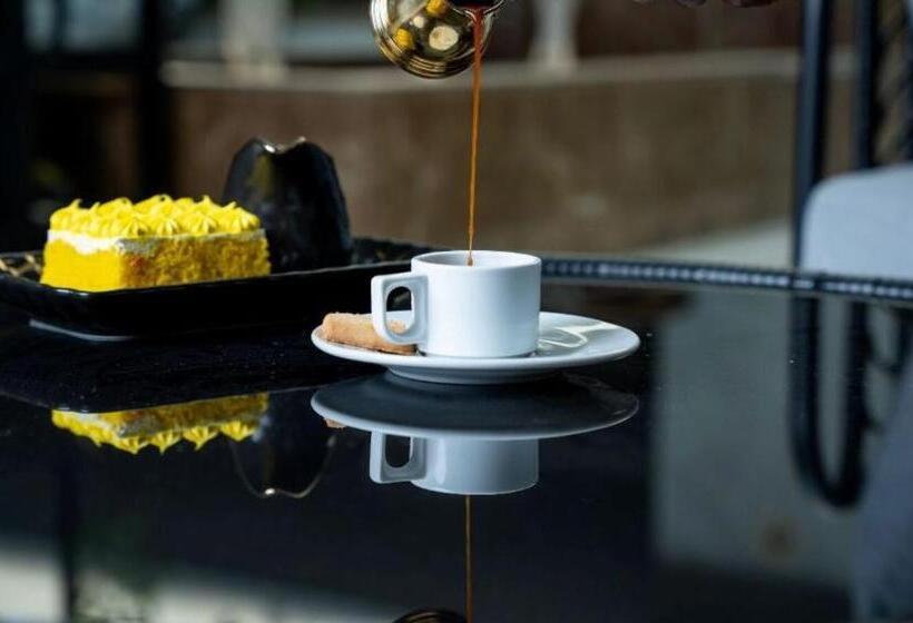 دانة المروج للأجنحة الفندقية Danat Almourouj Hotel Suites