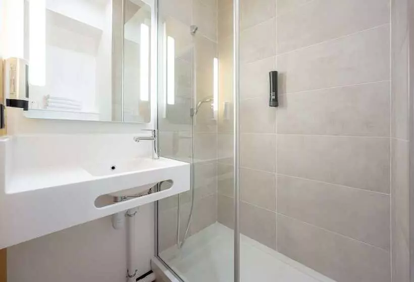 B&b Hotel Toulon Centre Gare