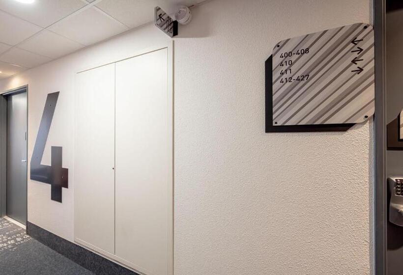 B&b Hotel Toulon Centre Gare