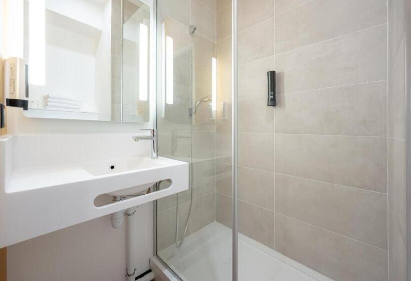 B&b Hotel Toulon Centre Gare