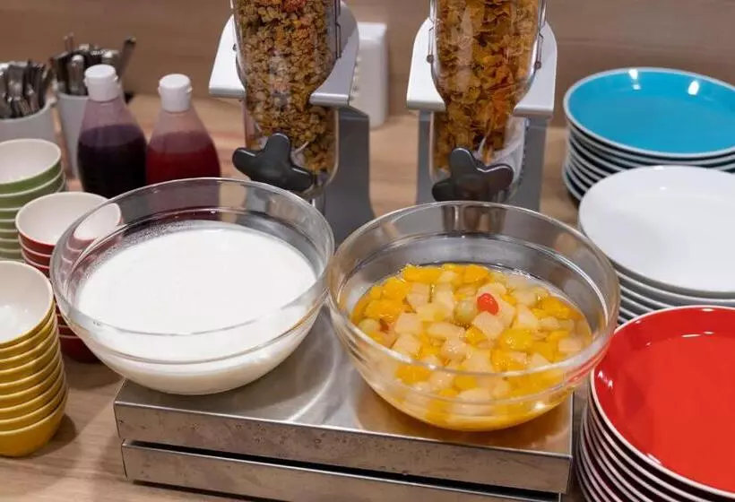 هتل Jr Clement Inn Himeji