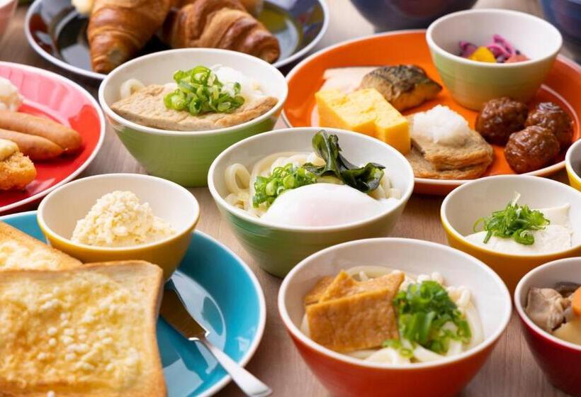 Hotelli Jr Clement Inn Himeji