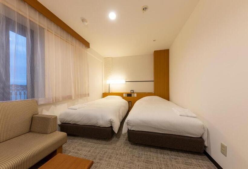 Hotelli Jr Clement Inn Himeji