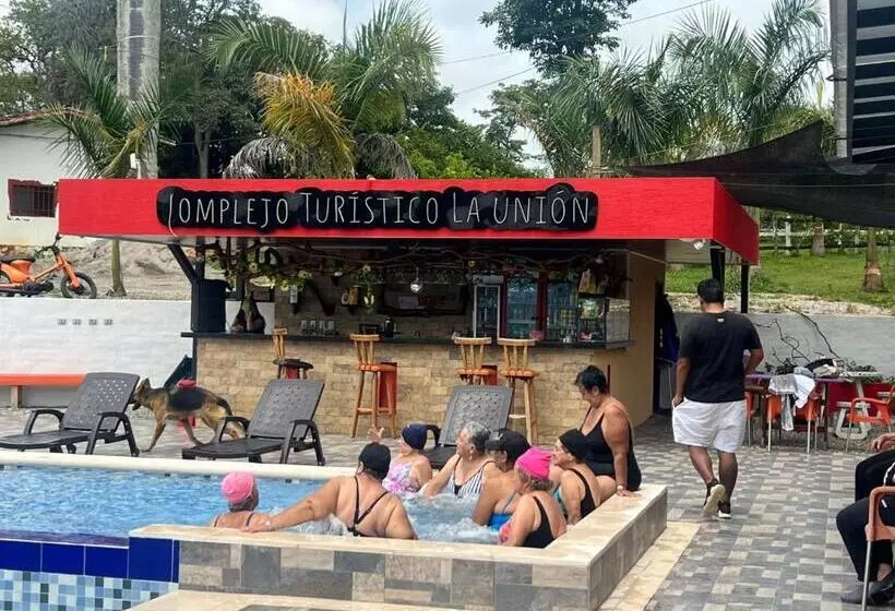 ホテル La Union