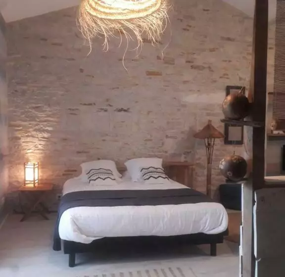 ペンション Au Domaine Du Petit Cercoux