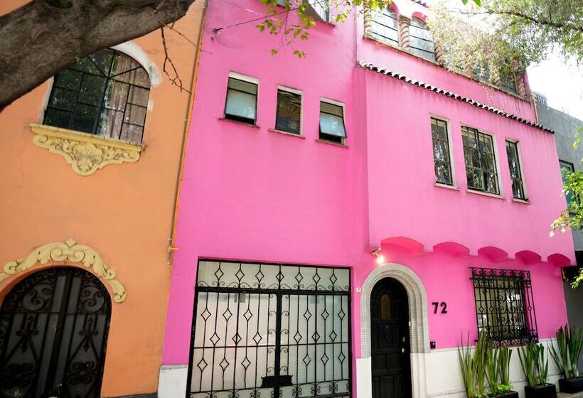 Пансион Hostal Fungi Casa Rosa