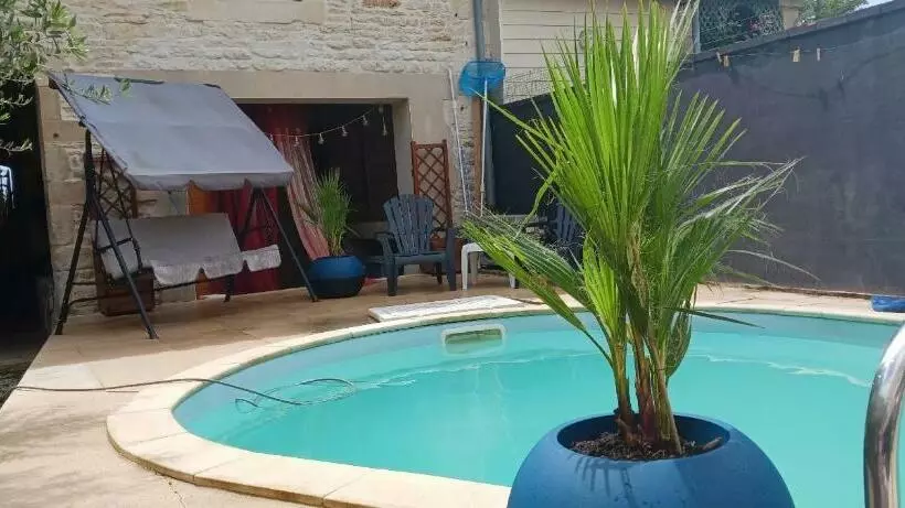 ベッドアンドブレックファースト Grande Chambre D Hôte Avec Piscine Chauffée Et Jacuzzi à Disposition