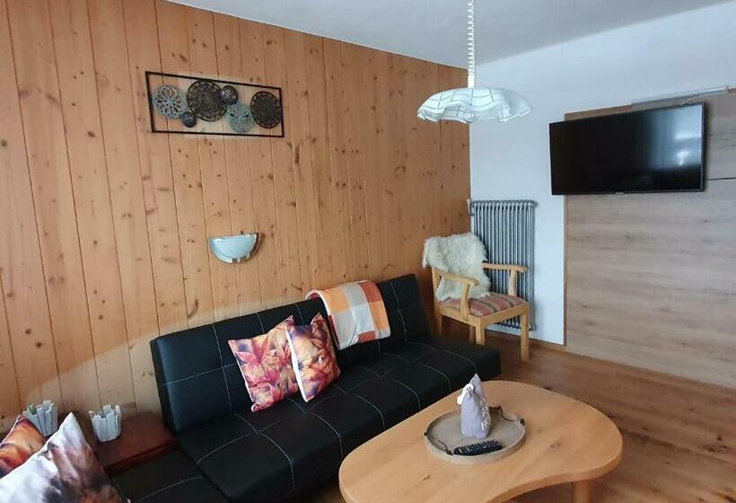 هتل Bauernhof Neu Endfelden, Günter Widauer